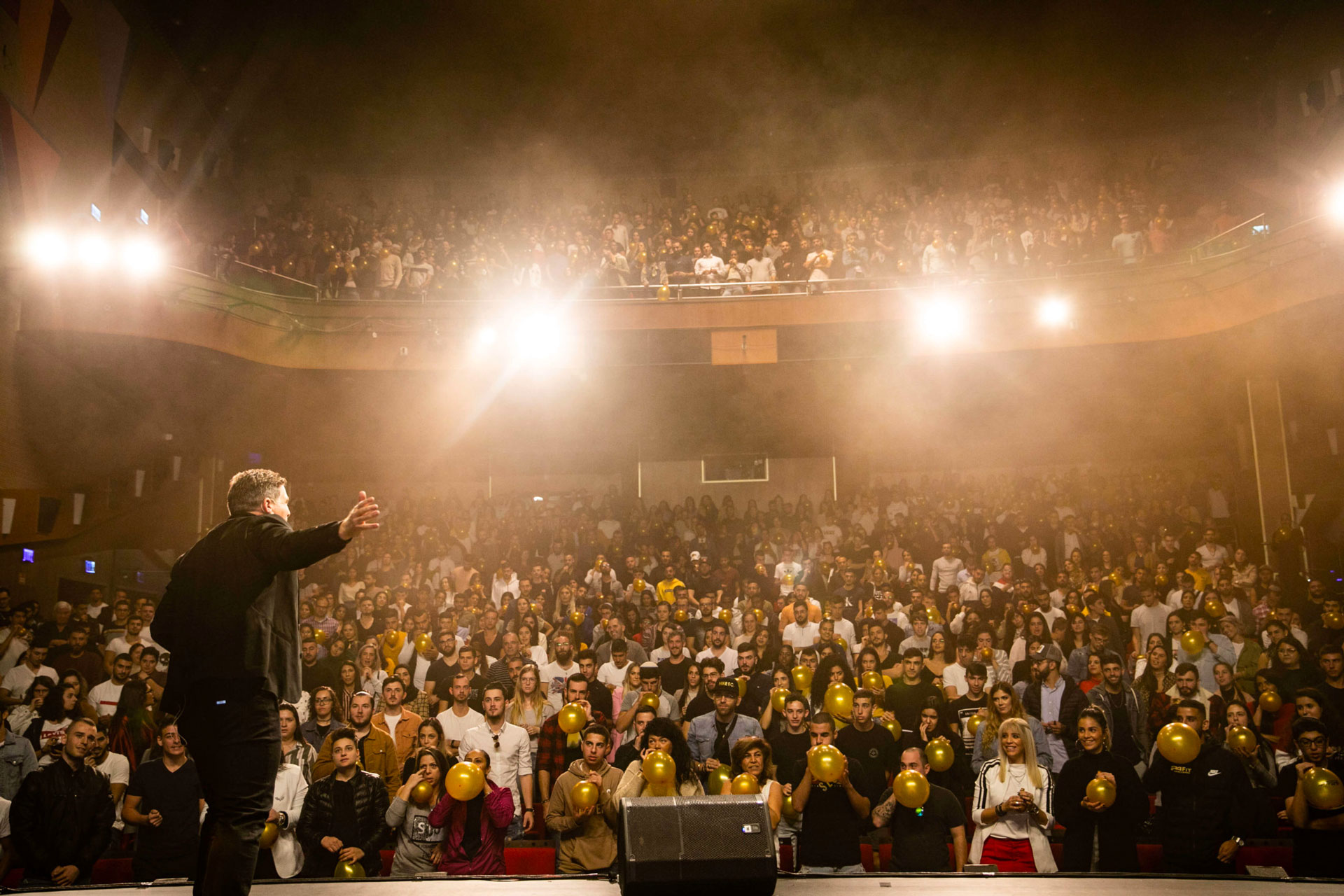 alpha-business-main-bg